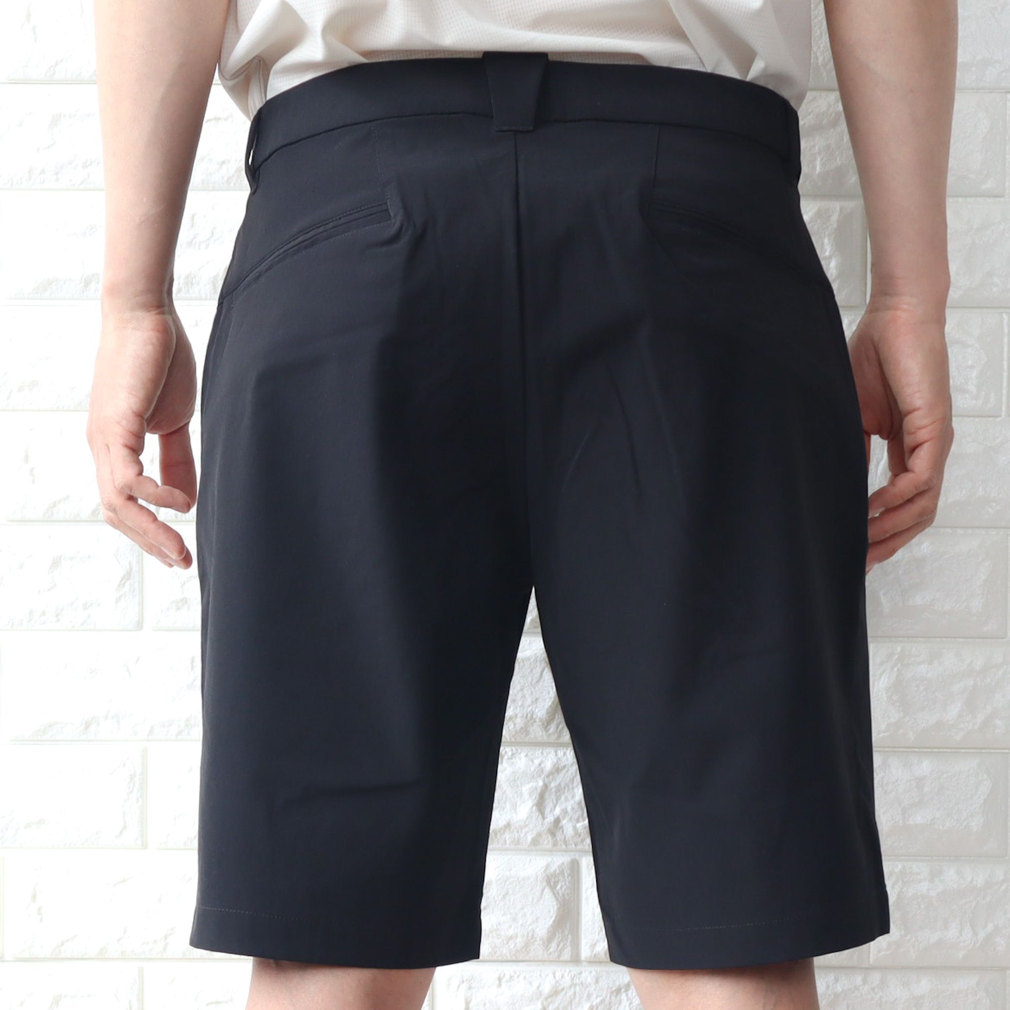 EMPORIO ARMANI EA7 ストレッチ ハーフパンツ ロゴ (EMPORIO