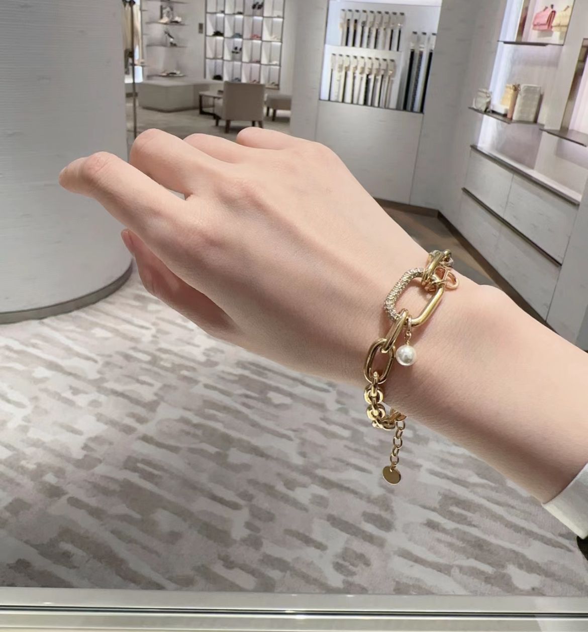 エレガントでオシャレ♡】Dior☆D-Fusion ブレスレット (Dior