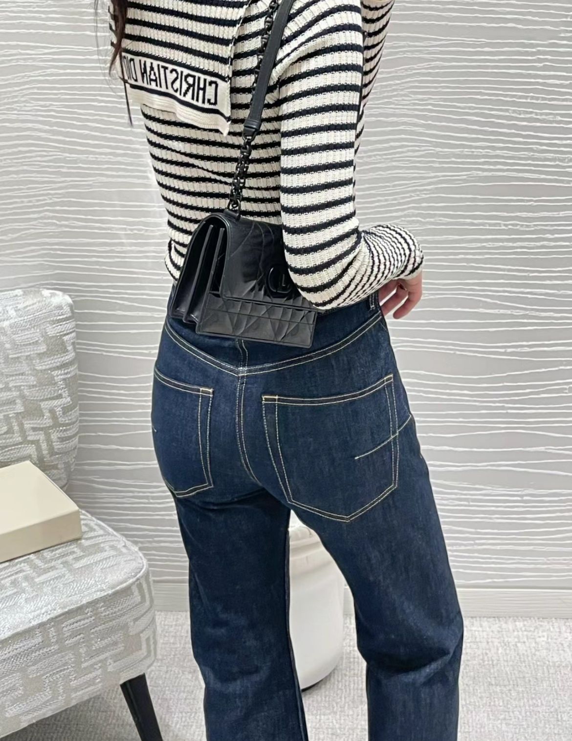 チラ見えロゴがお洒落♪】Dior☆ボーイフレンドジーンズ (Dior
