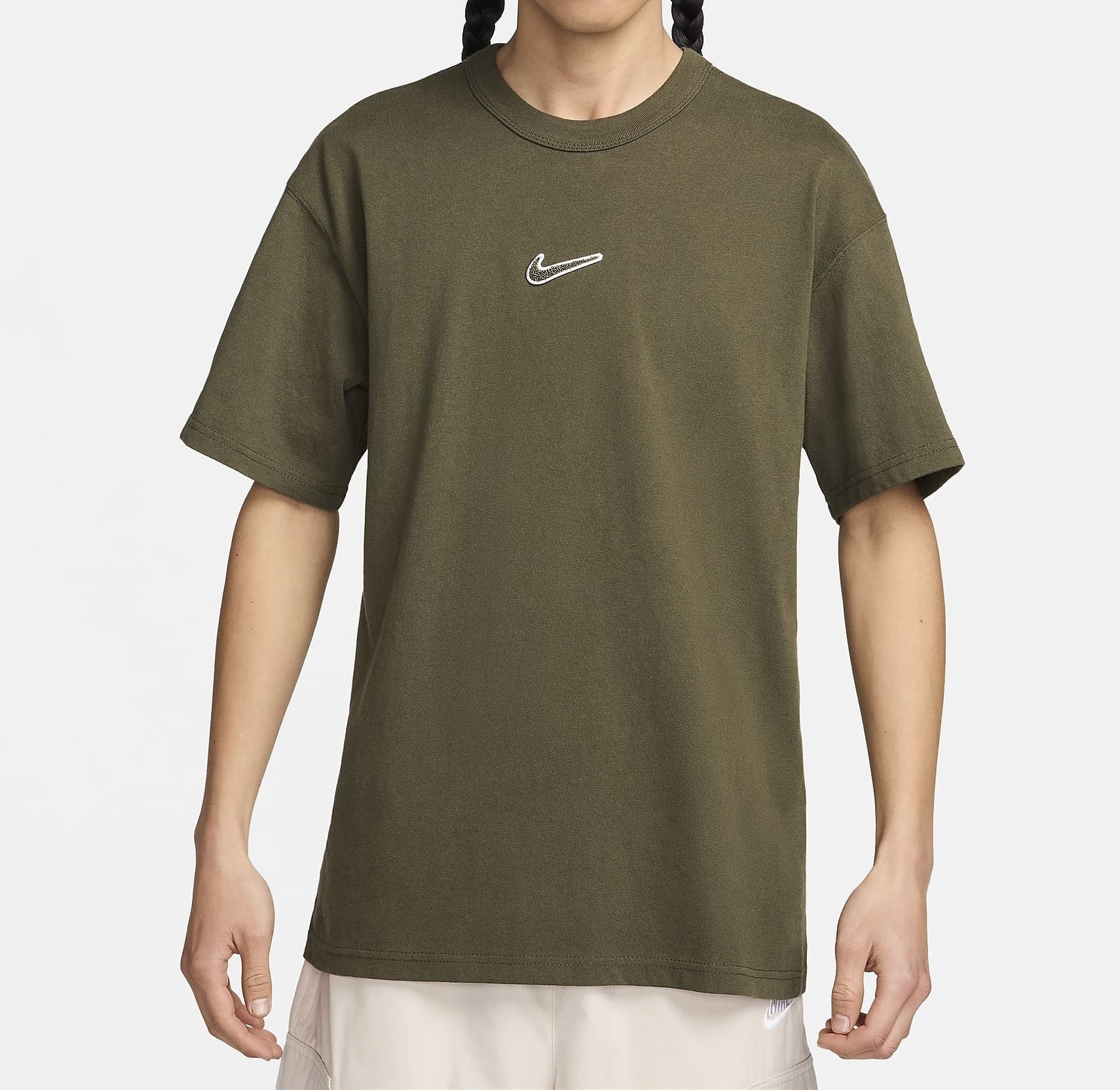 【Nike】Nike NSW Club Logo T-Shirt ★韓国の人気★ / 追跡付 org.jpg