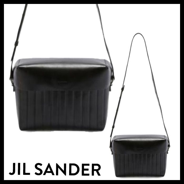 JIL SANDER 限定店舗 「リッド」 バッグ ジル サンダー“カメラケース”着想バッグ「リッド」キルティング