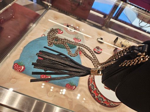 グッチ ソーホー タッセル チェイン クロスバッグ Soho Tassel