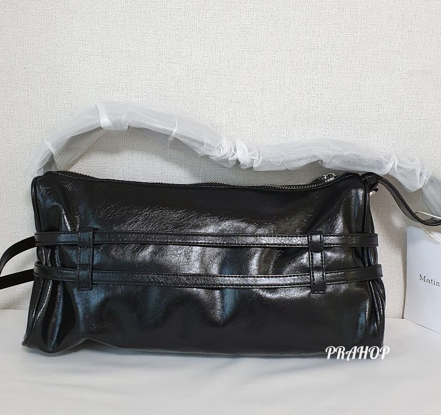 【Matin Kim】 DOUBLE BELTED STRAP MINI BAG ★追跡可 Matin Kim】DOUBLE BELTED STRAP MINI BAG マーティンキム