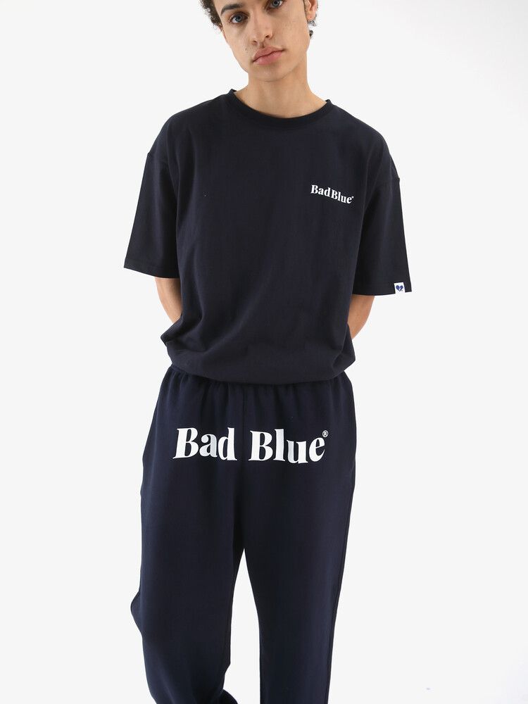 韓国BAD BLUE バッドブルー】Logo Sweat Pants White/Navy (Bad