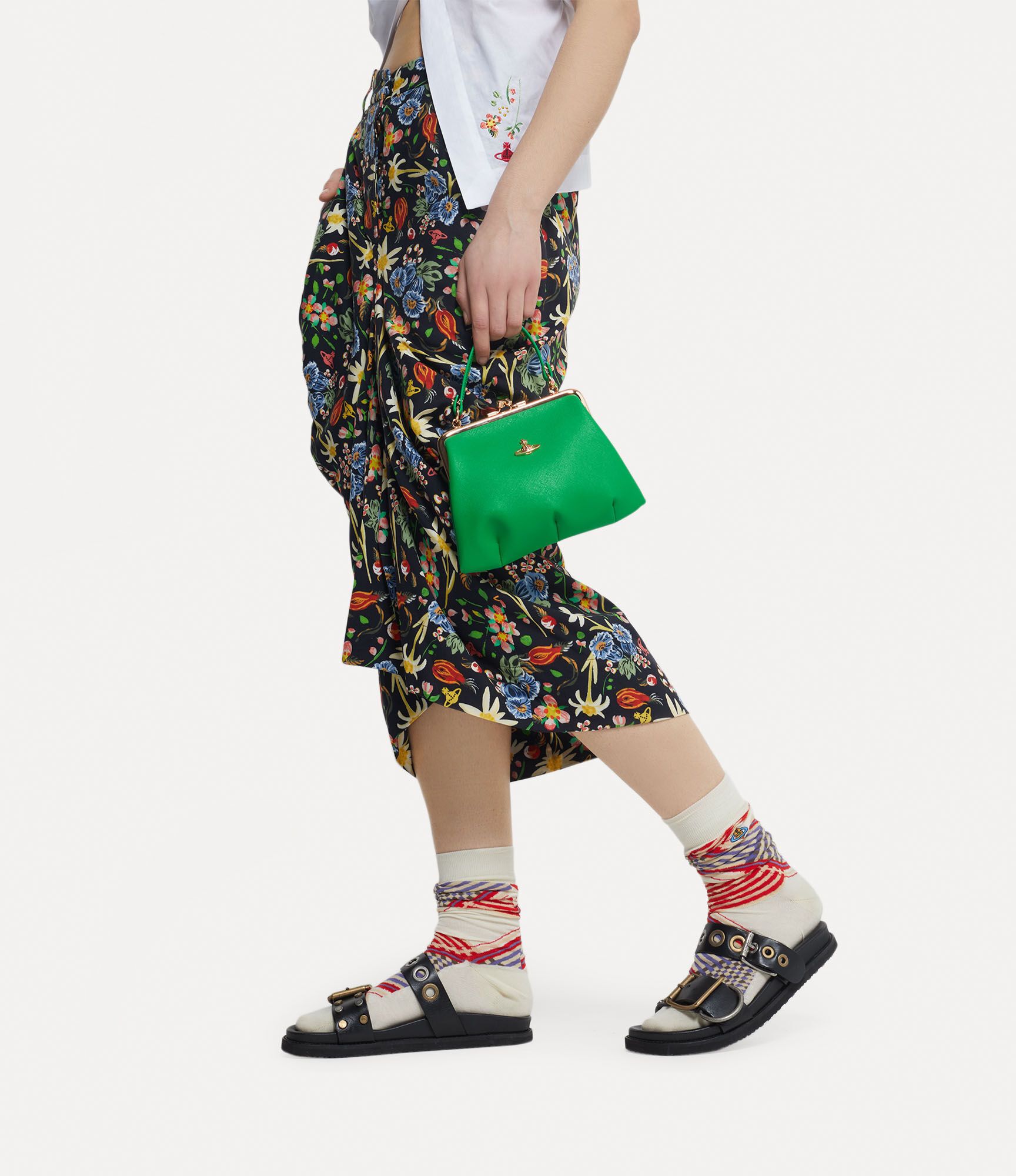 VIVIENNE WESTWOOD グラニー がま口 パース エレガント 24SS VIVIENNE WESTWOOD グラニー がま口 パース エレガント 24SS