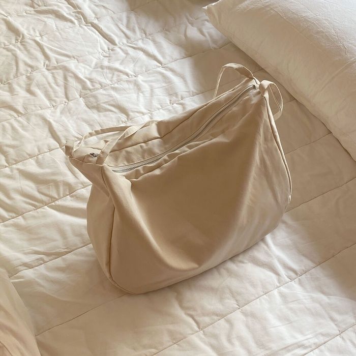 韓国女子に人気★[MUCU AND EBONY] MELLOW SHOULDER BAG 韓国女子に人気☆[MUCU AND EBONY] MELLOW SHOULDER BAG (MUCU