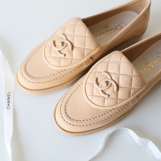 【秋冬らしいスエード！】CHANEL 25A ローファー モカシン CHANEL】シャネル モカシン ローファー ラムスキン (CHANEL
