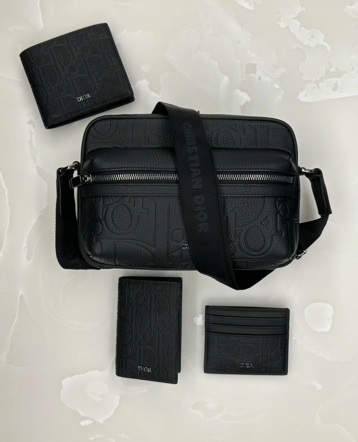大人気♪】Dior Rider 2.0 ジップ メッセンジャーバッグ (Dior