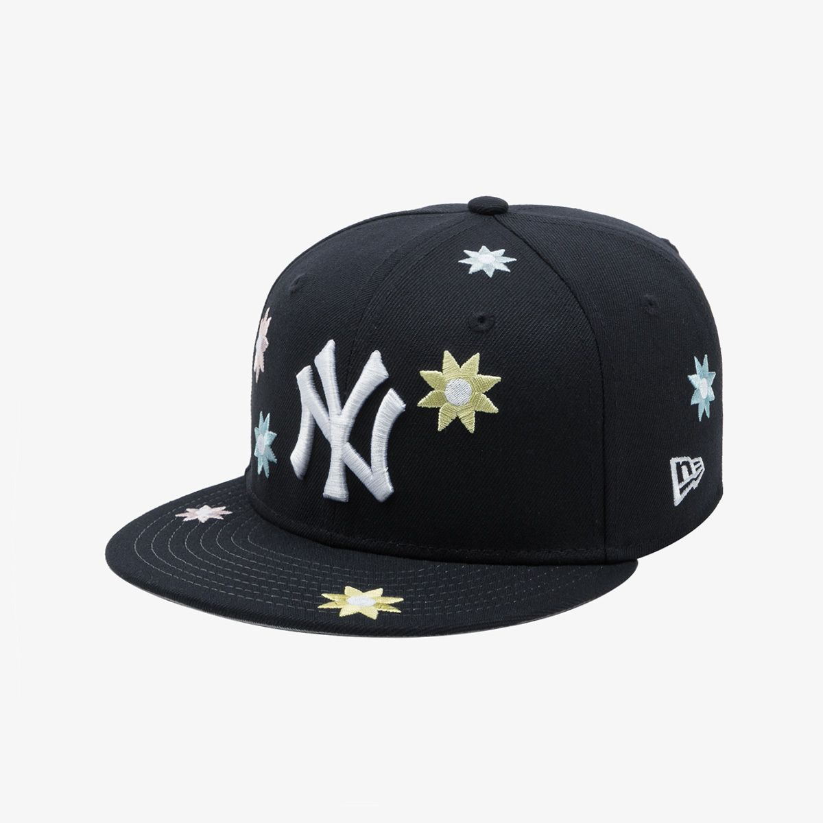 ★韓国の人気★【New era】★CRAFTMANSHIP KHAK.I★ キャップ★ NEW ERA（ニューエラ）の「【NEW ERA】日本未発売 940 New York