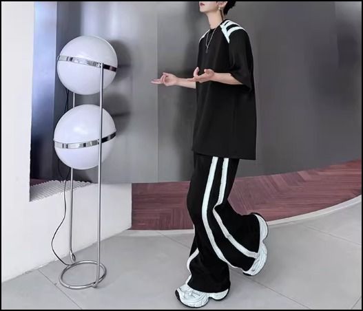 スエットセットアップ バイカラー サイドライン 韓国スタイル スエットセットアップ バイカラー サイドライン 韓国スタイル