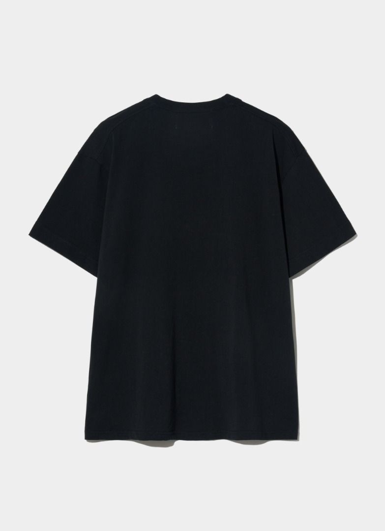 ☆韓国の人気☆【SATUR】☆Apero Leaf Graphic T-Shir.t☆ ☆韓国の人気☆【SATUR】☆Apero Leaf Graphic T-Shir.t