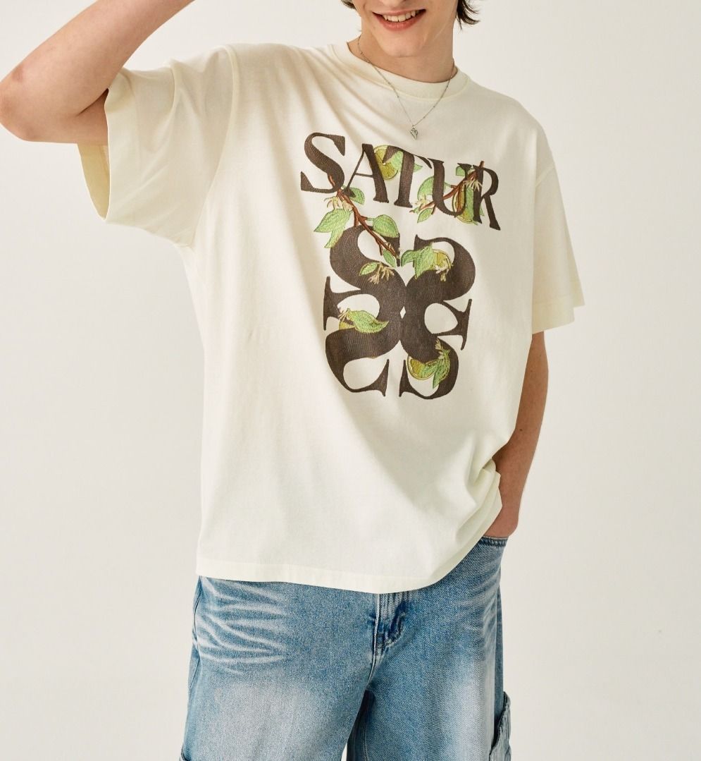 ☆韓国の人気☆【SATUR】☆Apero Leaf Graphic T-Shir.t☆ ☆韓国の人気☆【SATUR】☆Apero Leaf Graphic T-Shir.t