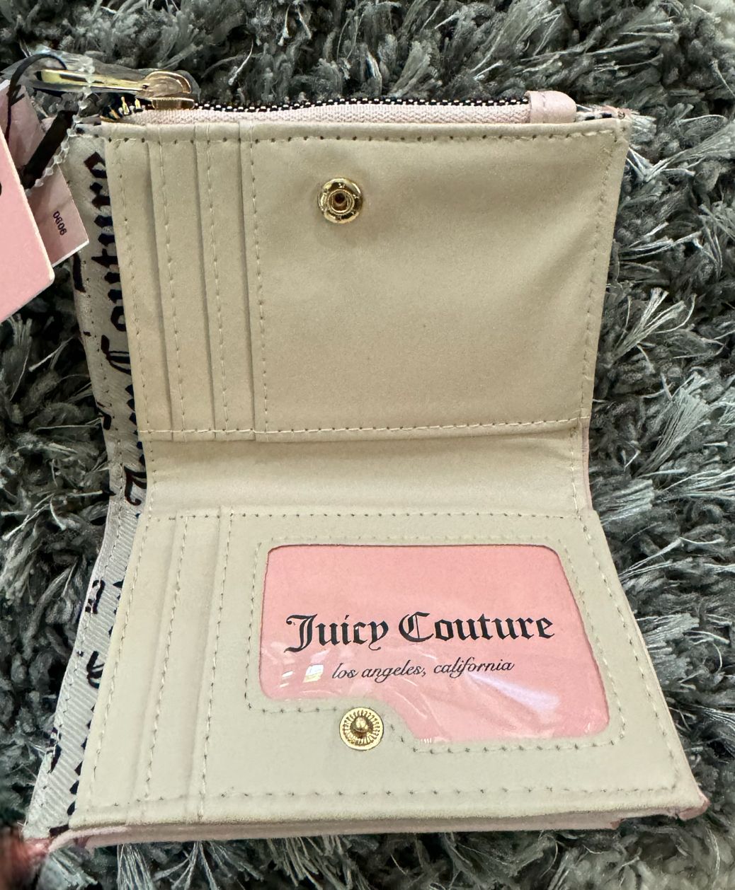 大人気☆Juicy Couture ロゴ入り ハート 折りたたみ財布 4種類