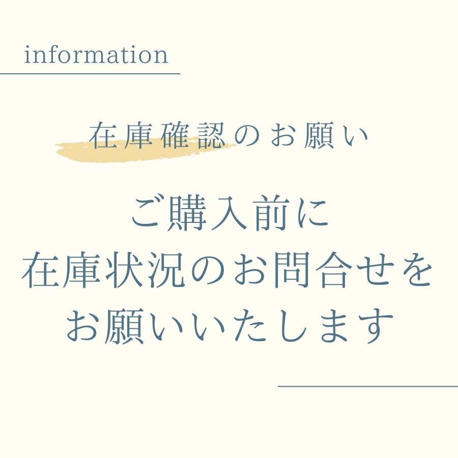 茶パンツ革バッグハットサングラスにVERSACEヴェルサーチTシャツ 茶パンツ革バッグハットサングラスにVERSACEヴェルサーチTシャツ