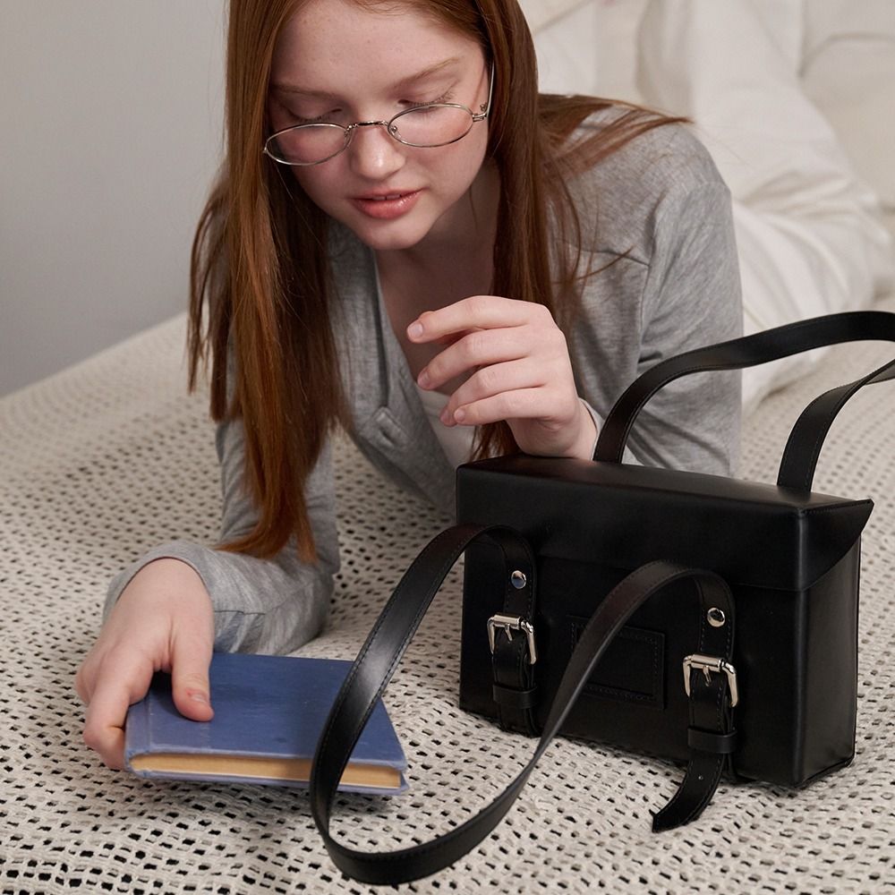 【RON RON】韓国人気◆SQUARE BUCKLE MINI BAG BLACK MUSINSA | RONRON SQUARE BUCKLE MINI BAG BLACK