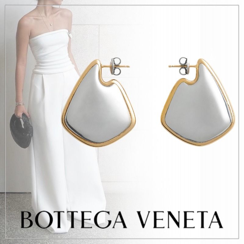 【BOTTEGA VENETA】スモール フィン ピアス シルバースモール フィン ピアス| Bottega Veneta® 日本