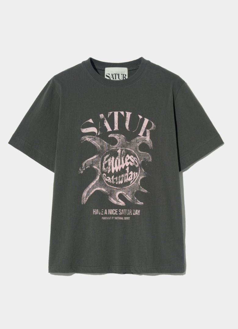 公式サイト - ハイブランドの新作が続々登場 ☆韓国の人気☆【SATUR】☆Sun Retro Graphic T-Shirt.s トップス