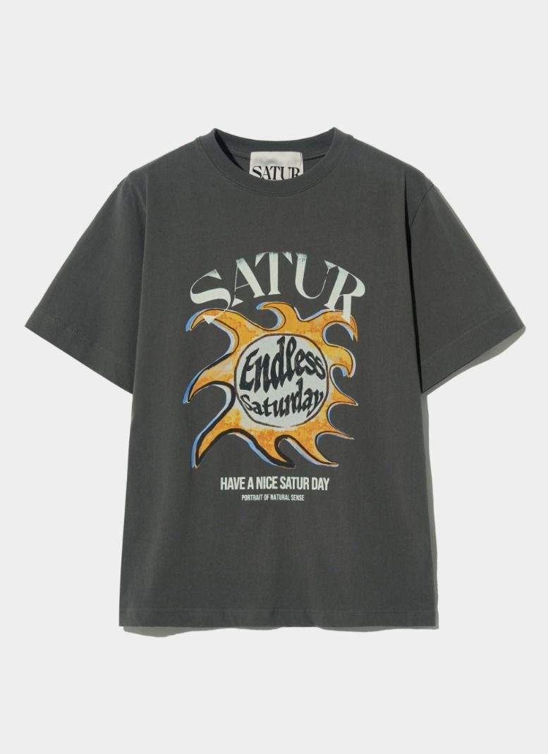 在庫処分セール 言い換え ☆韓国の人気☆【SATUR】☆Sun Retro T-Shirt.s Graphic トップス