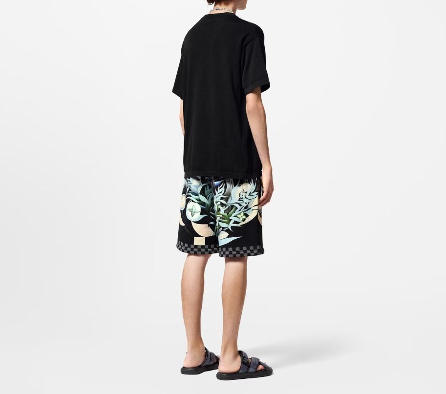 LOUIS VUITTON エンベリッシュドショートスリーブTシャツ LOUIS VUITTON エンベリッシュドショートスリーブTシャツ (Louis