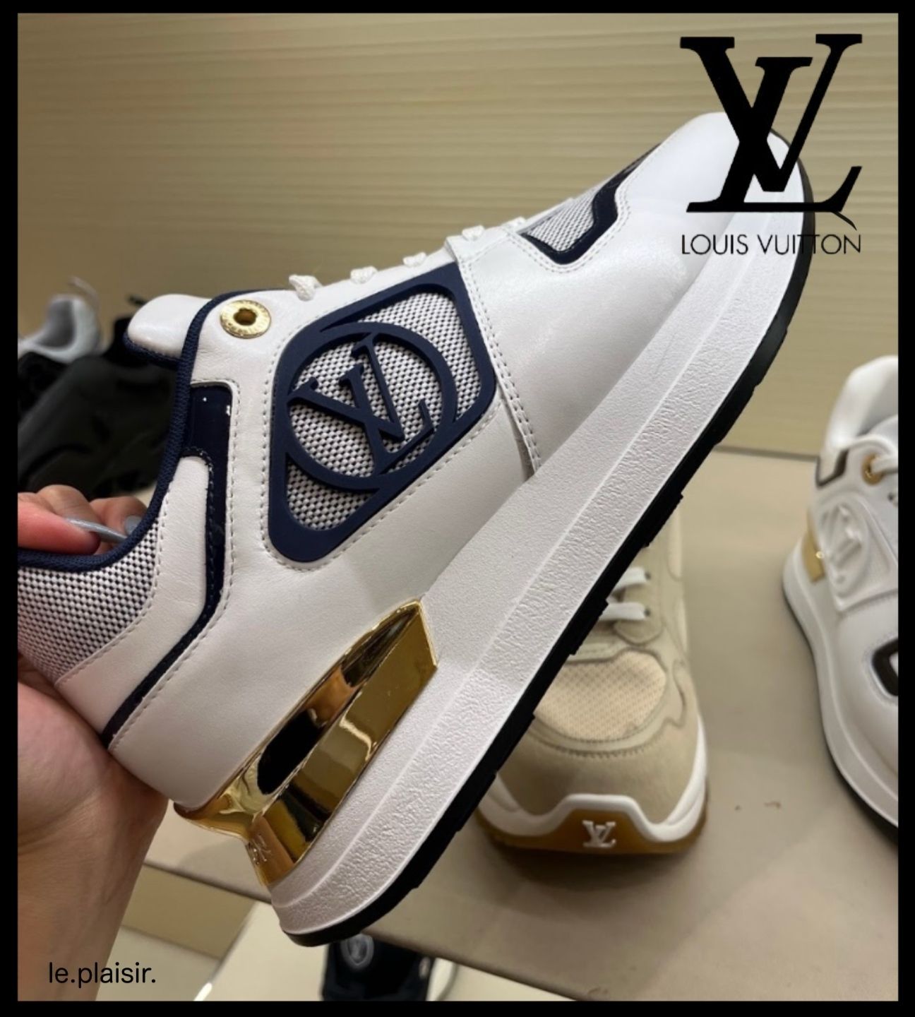 ★LOUIS VUITTON★ 1ACSMF ネオランアウェイ ライン スニーカー 国内即発 Louis Vuitton ◇ネオランアウェイ ライン スニーカー
