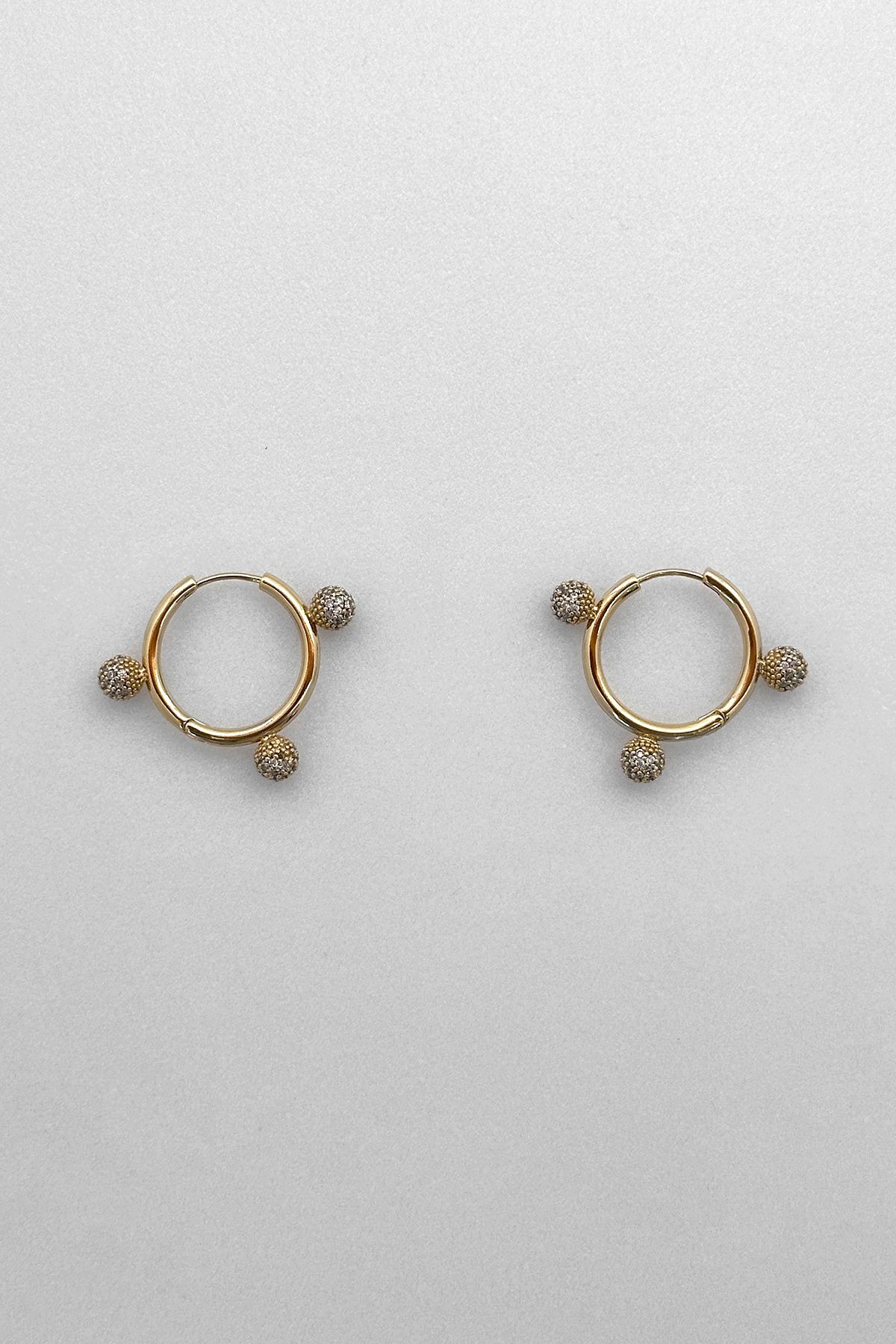 ピアス Monday Edition _ Shiny Ball Drop Earrings Designer fashion, Seoul-fully created | W Concept