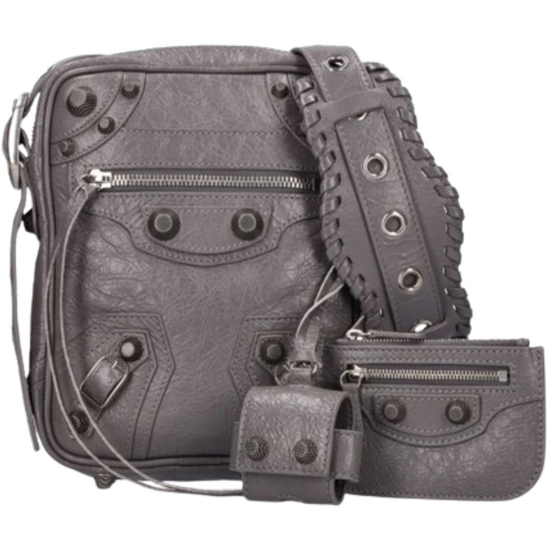 【国内発送★BALENCIAGA】ル カゴール レザークロスボディバッグ 楽天市場】【7/18～21限定・最大2万円OFFクーポン配布中