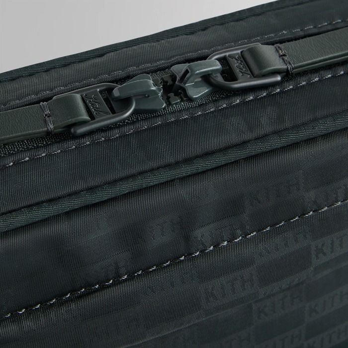 【KITH NYC】ユーティリティ クロスボディ [デイリー使い★人気] KITH NYC】ユーティリティ クロスボディ [デイリー使い☆人気