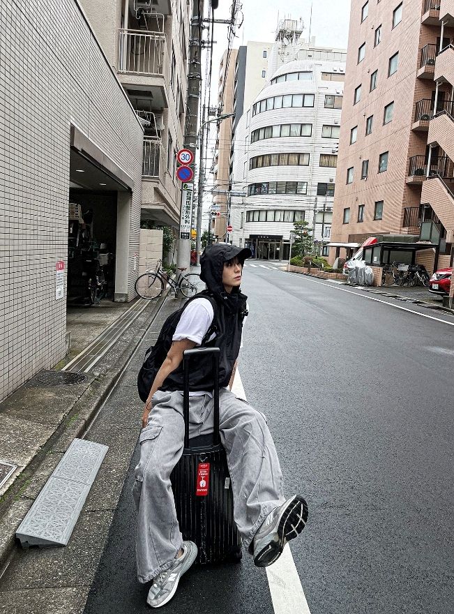[COSYHARU公式]Techwear Nylon Hood Vest 送料・関税込み COSYHARU】Techwear nylon hood vest (COSYHARU/ベスト・ジレ