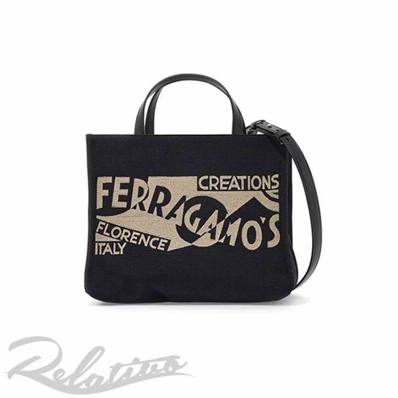 【関税込み】 ☆FERRAGAMO☆ ロゴ スモール トートバッグ Ferragamo - スモールロゴ キャンバストートバッグ をオンライン