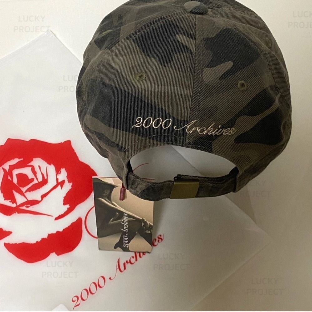 2000ARCHIVES] ANGELIC CAMO BALL CAP ☆LESSERAFIM 着用