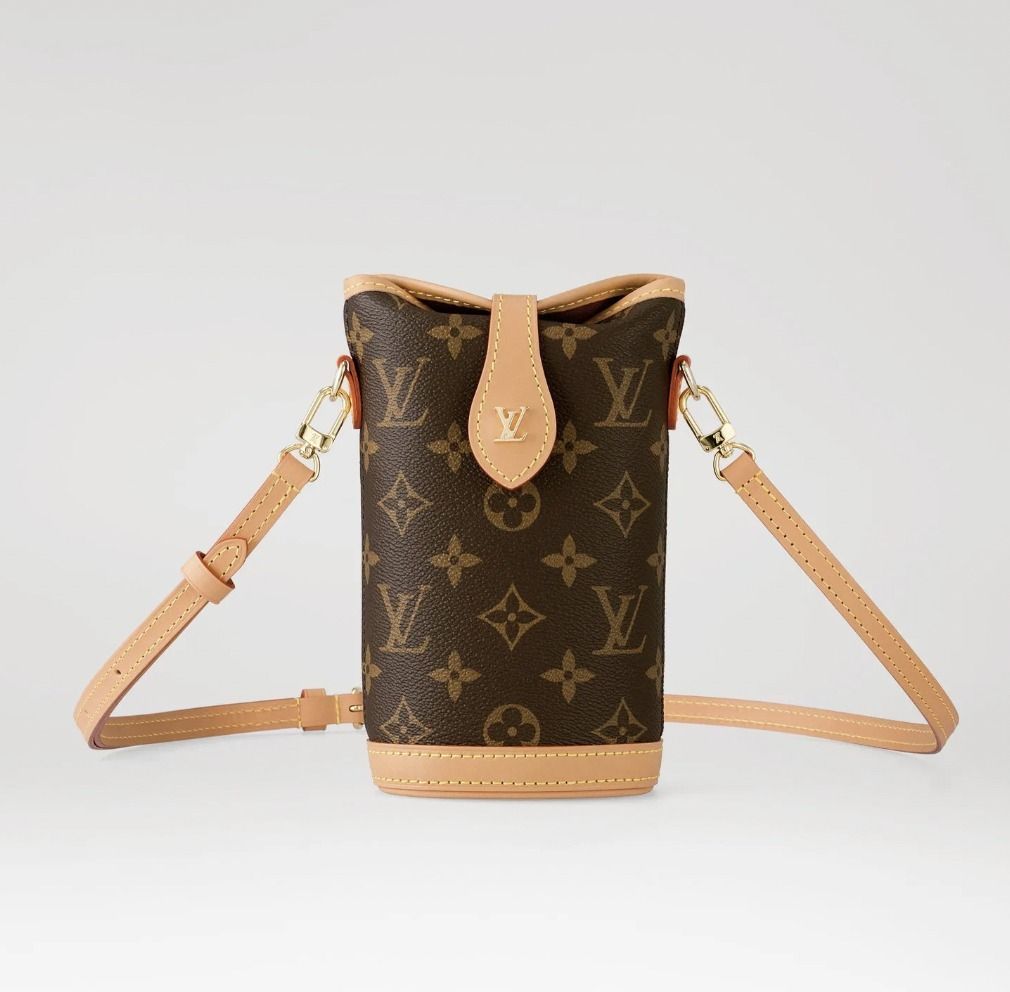 【すぐ届く・国内発送】ルイヴィトン フォールド・ミー ポーチ すぐ届く☆LOUIS VUITTON☆フォールド・ミー ポーチ (Louis