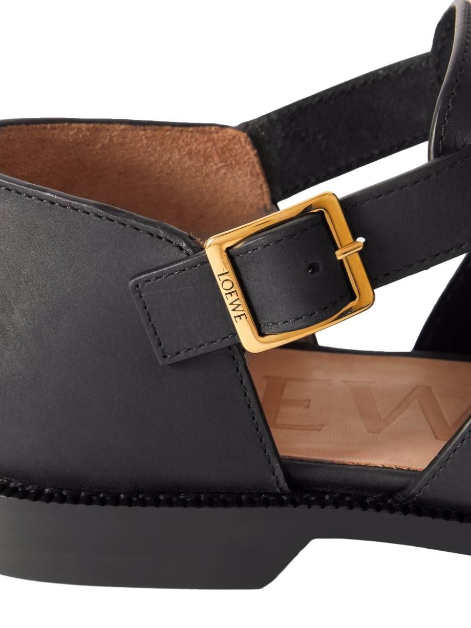 LOEWE*ラグジュアリーなスタイル*Campo カットアウト サンダル LOEWE*ラグジュアリーなスタイル*Campo カットアウト サンダル