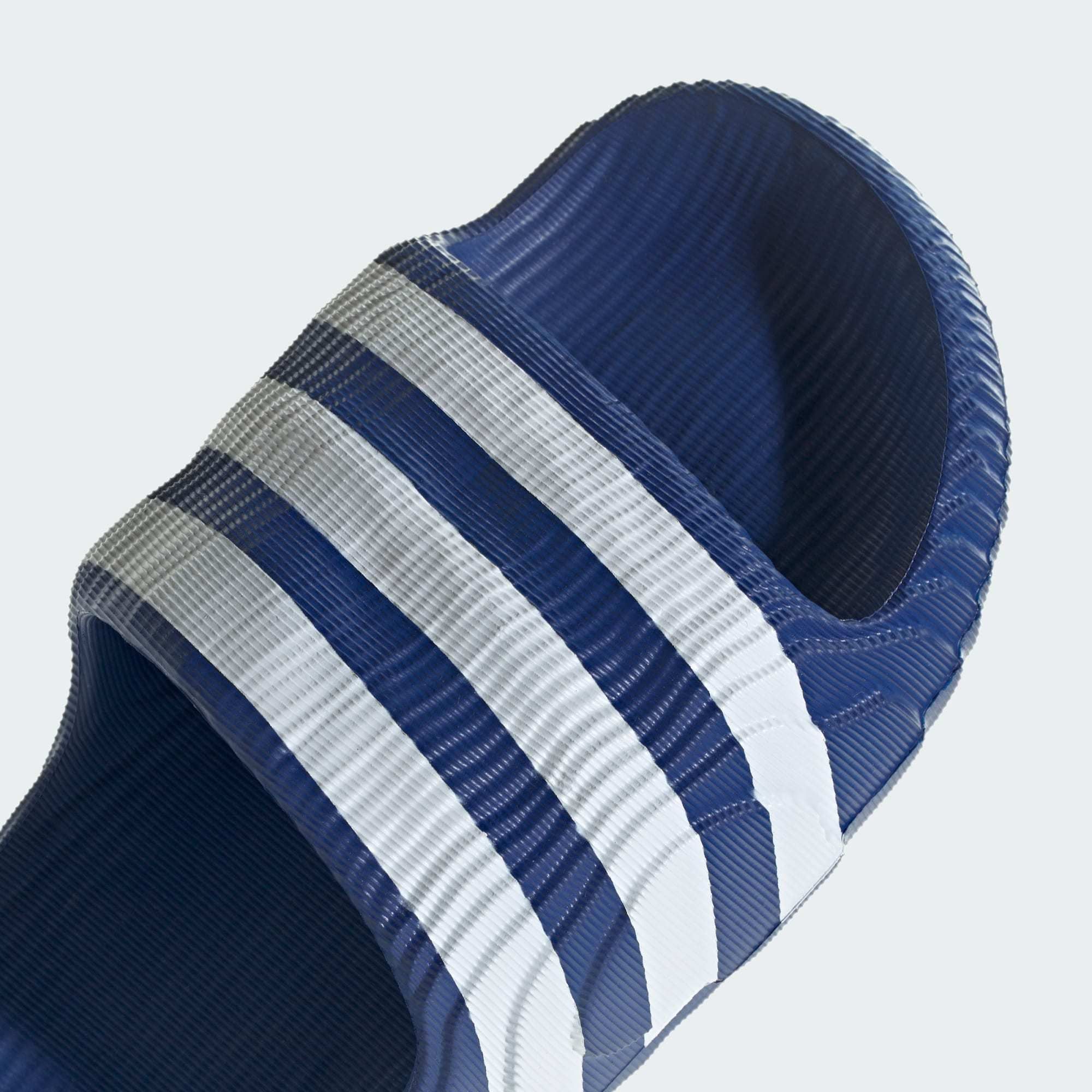 ★adidas originals★ADILETTE 22 サンダル★追跡可 ☆adidas originals☆大人気☆ADILETTE 22 アディレッタ☆追跡可