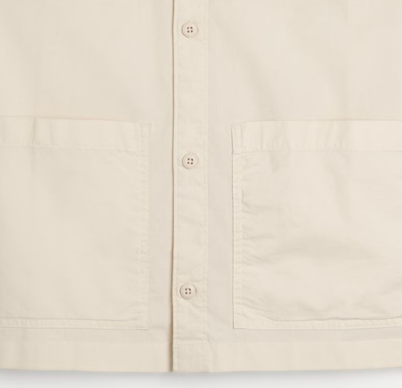 Hollister★半袖 オーバーサイズ ポケット付 ボタン留め シャツ Hollister☆半袖 オーバーサイズ ポケット付 ボタン留め シャツ