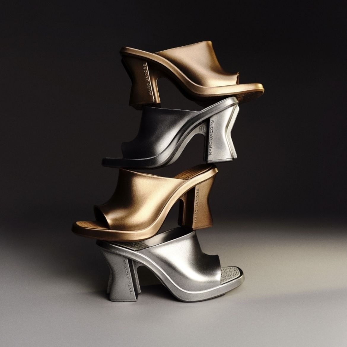 大人気コラボ】Melissa x Marc Jacobs ミュール 送料込/追跡付