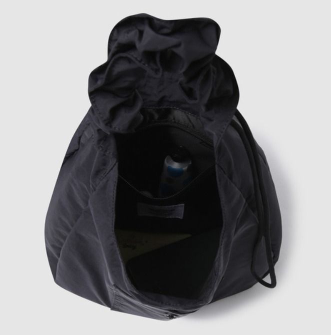 ★韓国の人気★【UMBRO】★String Hobo Ba.g★バッグ★関税込★ ☆韓国の人気☆【UMBRO】☆String Hobo Ba.g☆バッグ☆関税込