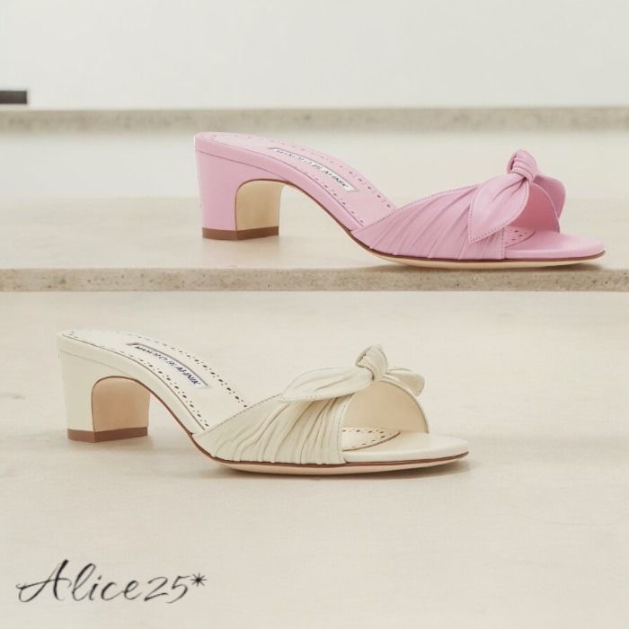 MANOLO BLAHNIK サンダル