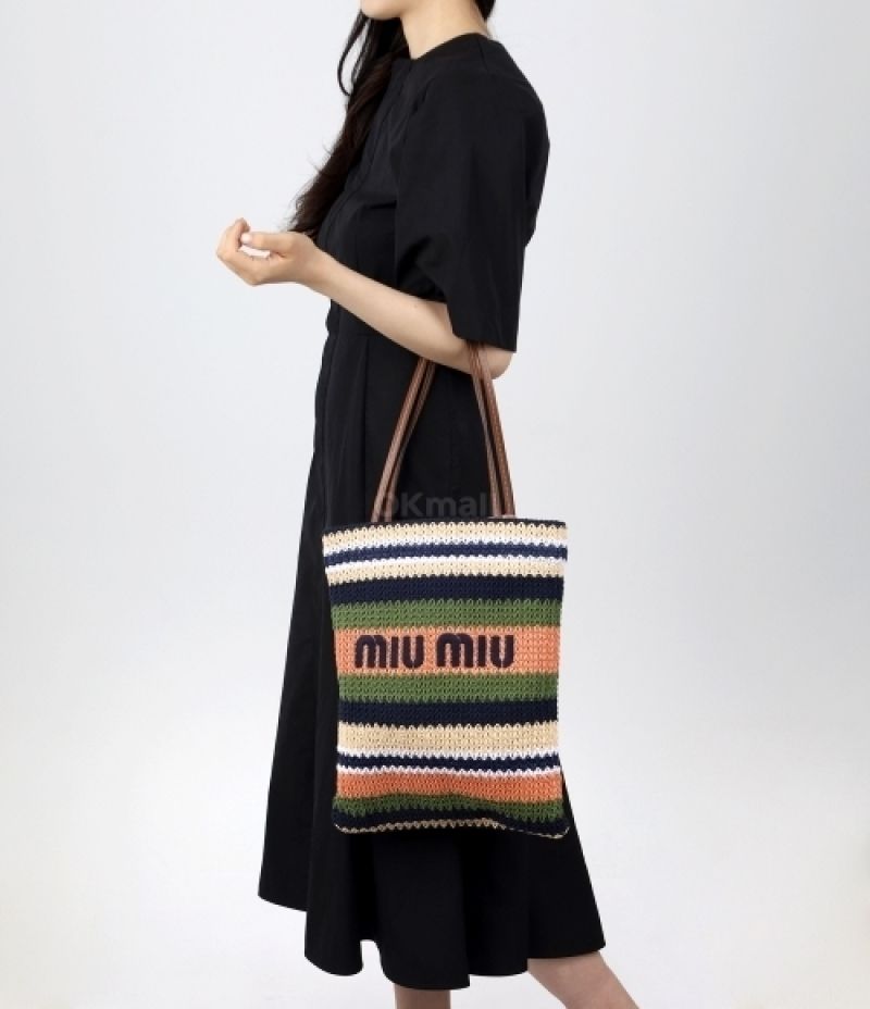 累積売上総額第１位！MIUMIU ★トートバッグ┃5BK004_2B8I Miu Miu｜ (5BG248 2DO3 F03QS) (MiuMiu/トートバッグ