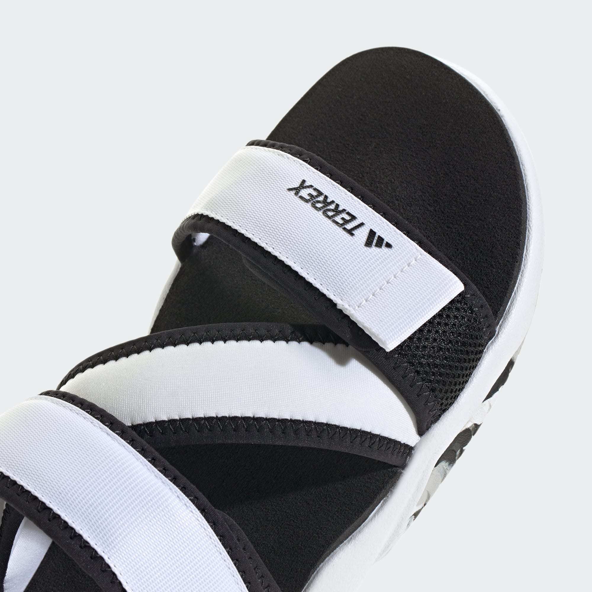 ◆正規品◆ADIDAS TERREX SUMRA SANDAL◆男女共用◆関税/送料込 ☆adidas☆TERREX SUMRA SANDAL☆追跡可 (adidas/サンダル