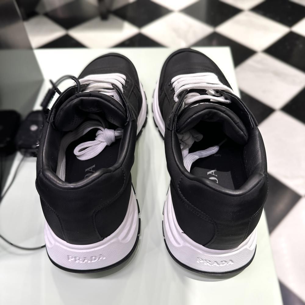 PRADA プラダ Prax 01 Re-Nylon スニーカー 2EE369 (PRADA