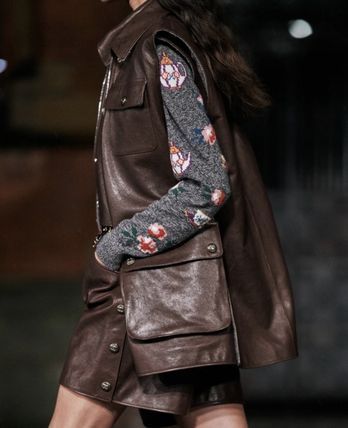 CHANEL - CHANEL サイドロゴ ウール ニットベストの通販 by