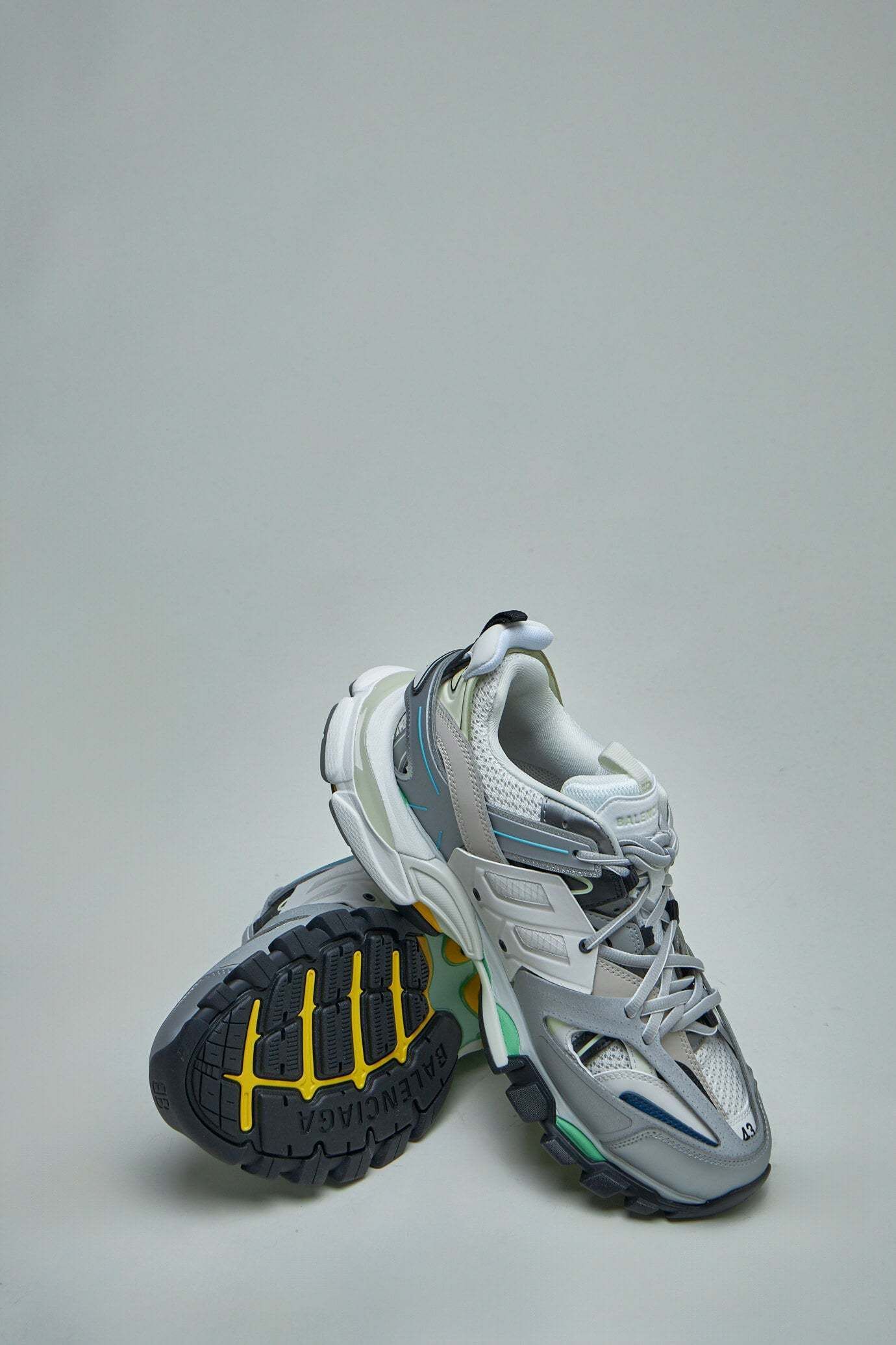 関税込【BALENCIAGA】トラック シグネチャー スニーカー 71mgXtTjO9L._SY300_QL30_.jpg