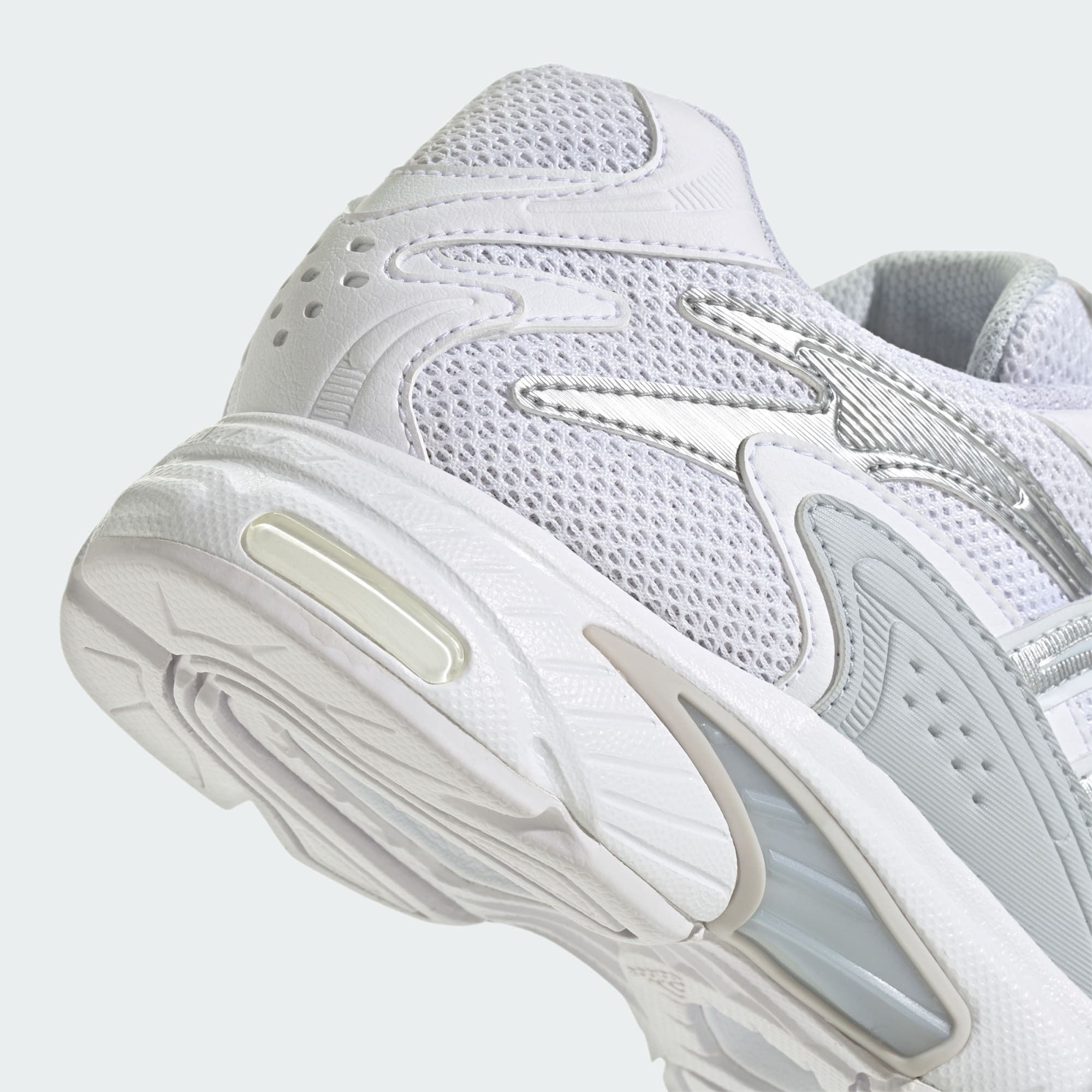 ★adidas★大人気★W TEMPER RUN 2.0★追跡可 adidas Temper Run 2.0 Shoes - White | Free Shipping with