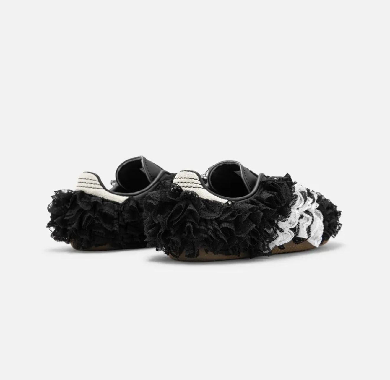 ★人気★ ADIDAS x CAROLINE HU (W) Samba Lace Black ADIDAS x CAROLINE HU】 (W) Samba Lace Black (adidas