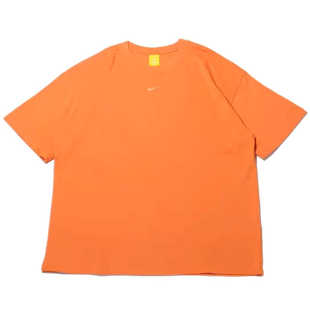 人気ラッパーコラボ】Nike×Drake NOCTA デザインTシャツ (Nike/T