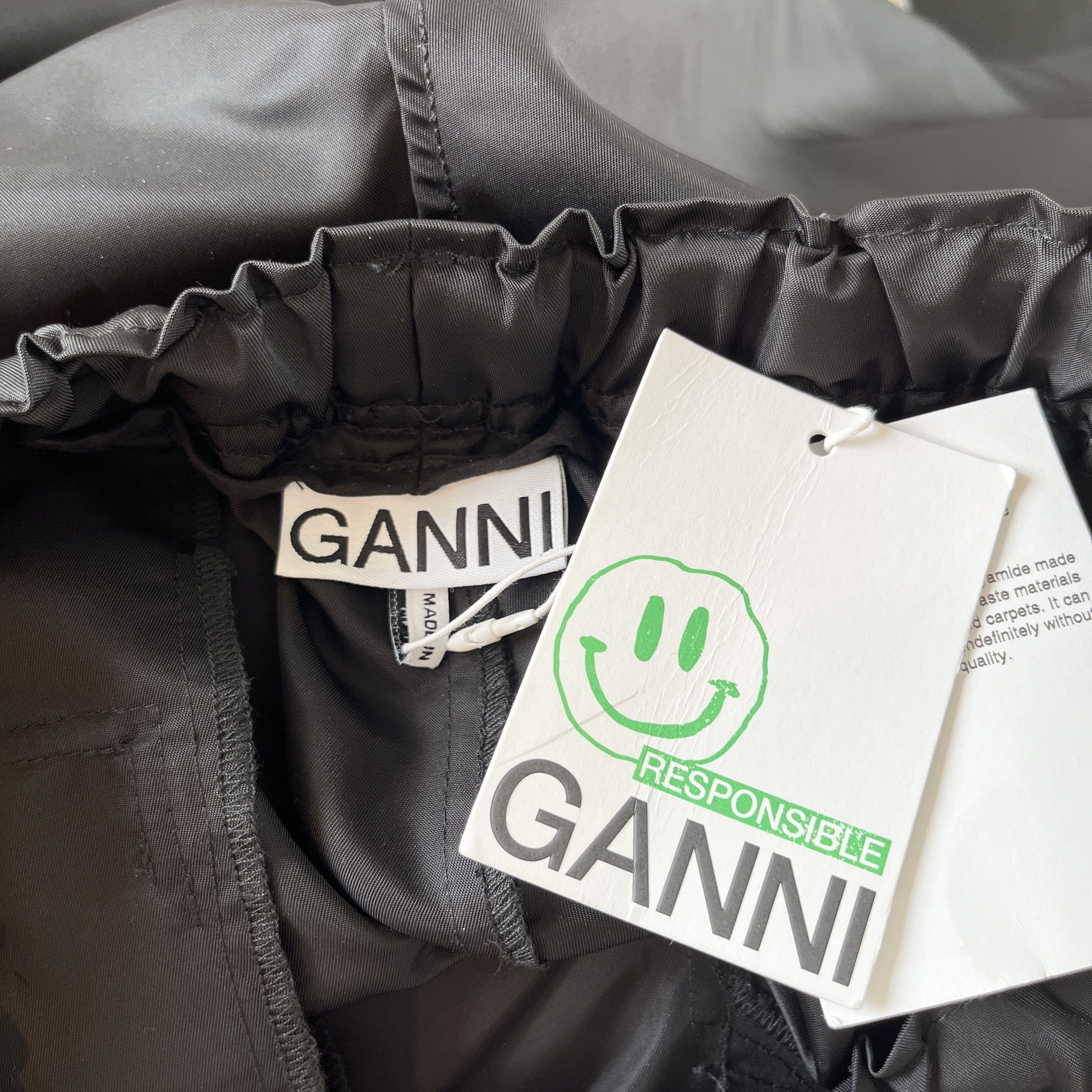 GANNI ガニー ロゴ入り シェルショートパンツ XS(32)サイズ