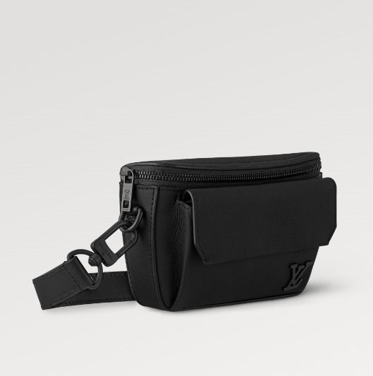 LOUIS VUITTON パイロット・ウェアラブル ウォレット / M83560 Louis Vuitton【新作】パイロット ウェアラブル ウォレット 人気