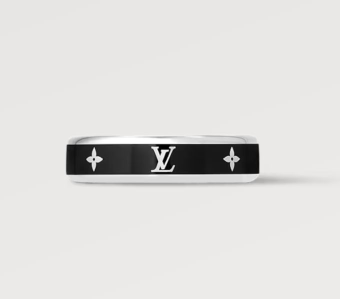 国内発送 シックで人気 LouisVuitton リング・LVスパイク Silver