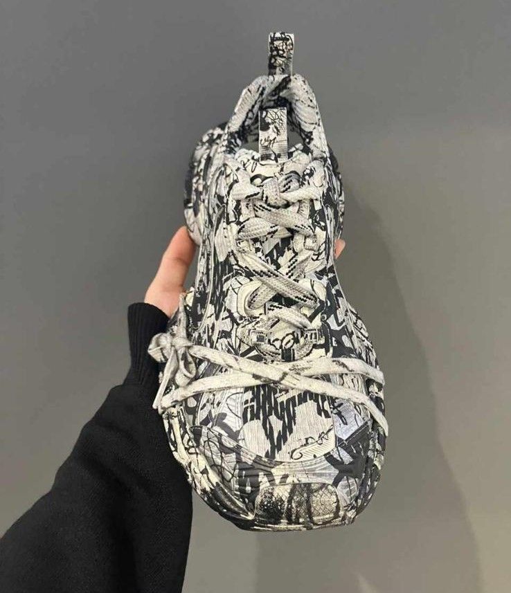 BALENCIAGA】3XL EXTREME GRAFFITI グラフィティ スニーカー