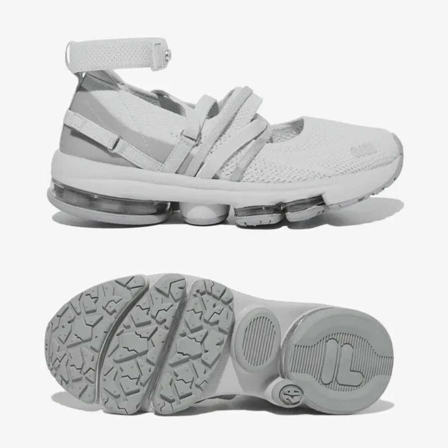 【2025年最新】海外限定の人気アイテム RGB OJOS x FILA PIER (FILA MJ☆ストラップ☆コラボ 3.0 靴